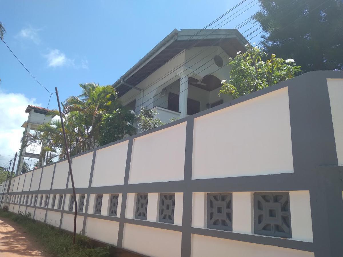 Vijai Resort Negombo Ngoại thất bức ảnh