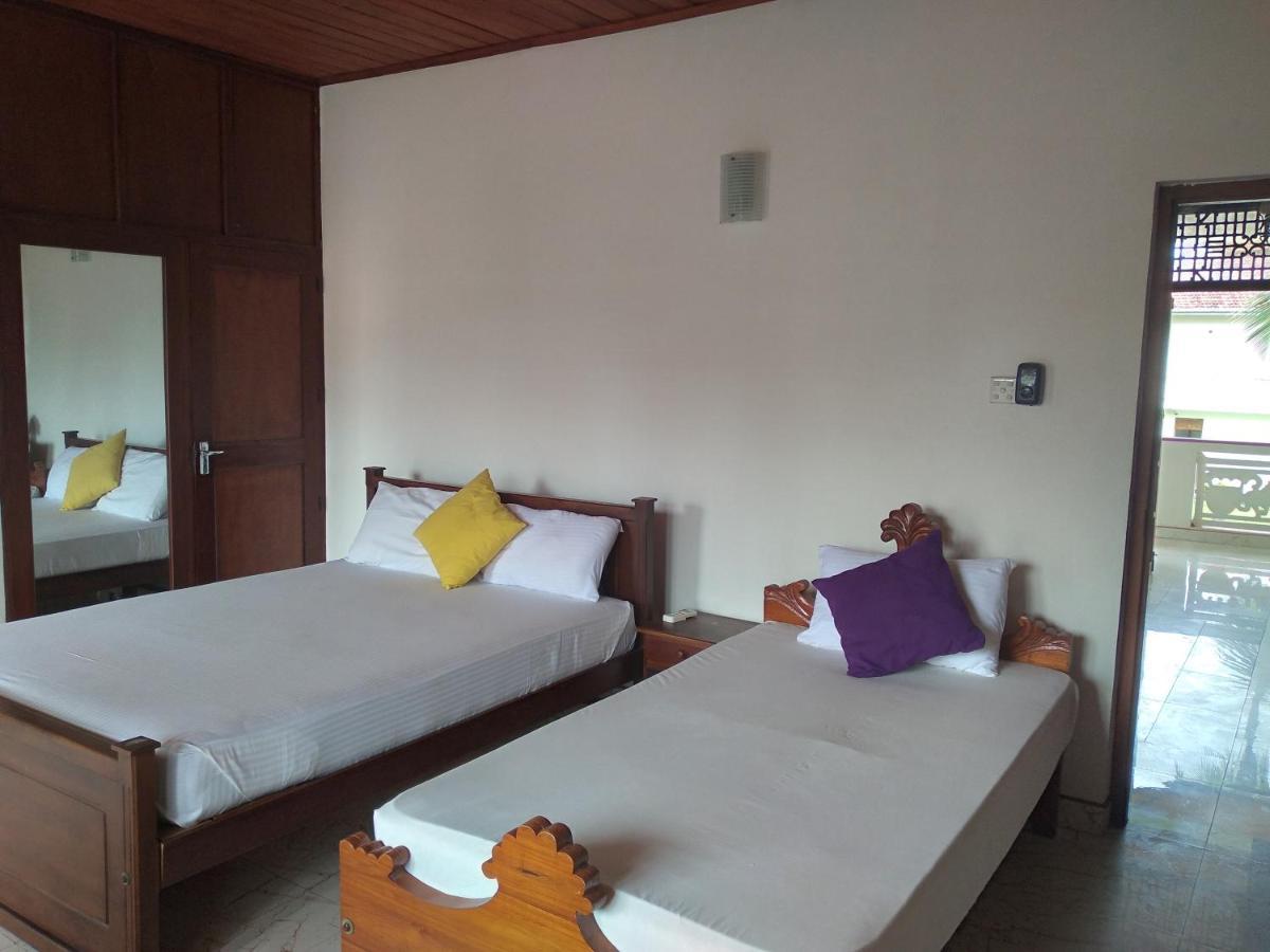 Vijai Resort Negombo Ngoại thất bức ảnh