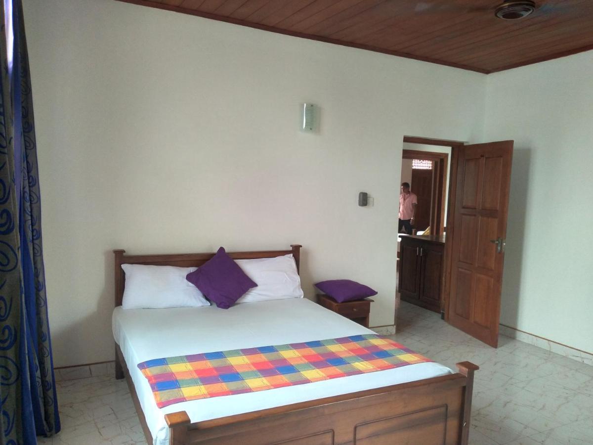 Vijai Resort Negombo Ngoại thất bức ảnh